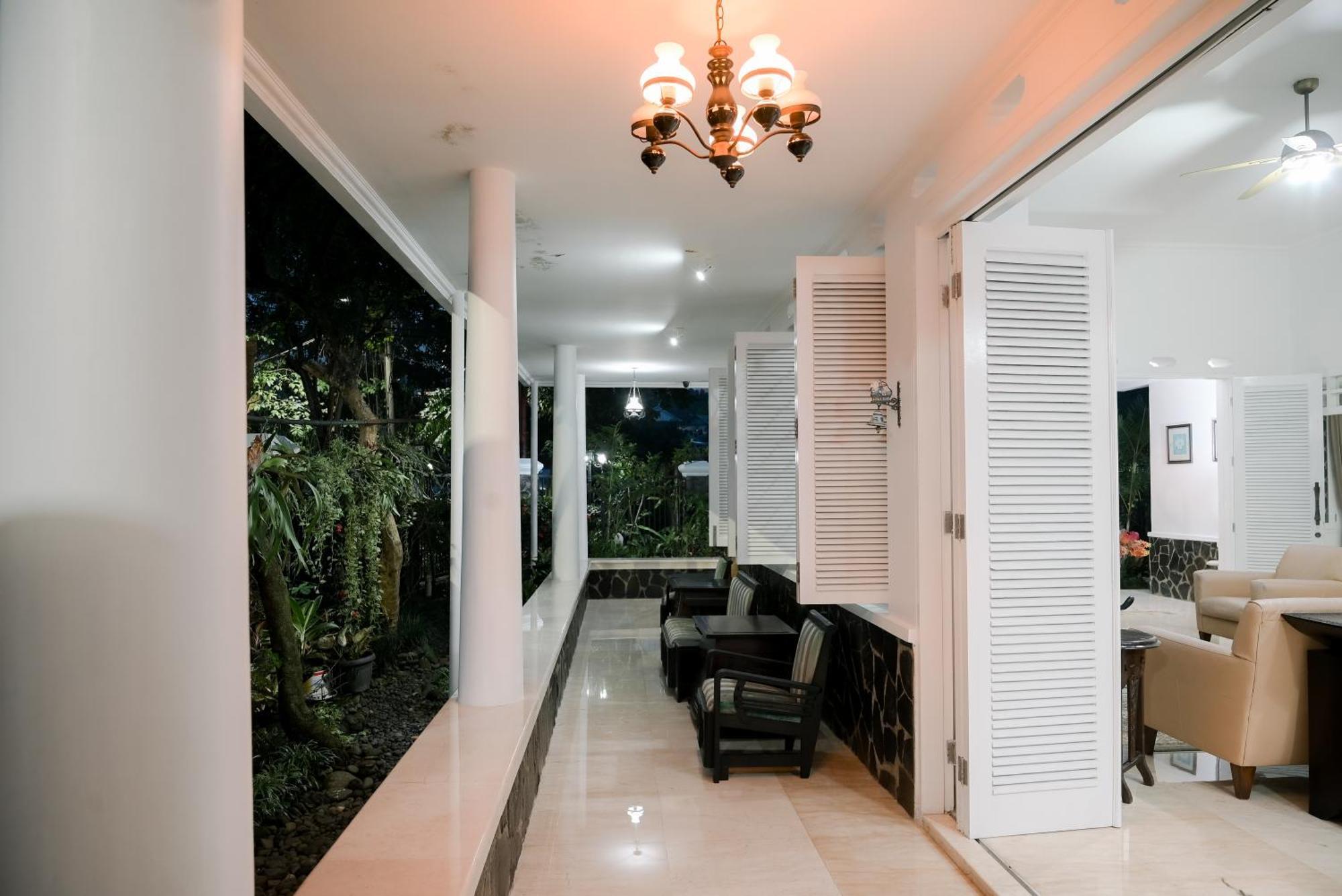 Kirana Guest House Bogor Exteriér fotografie