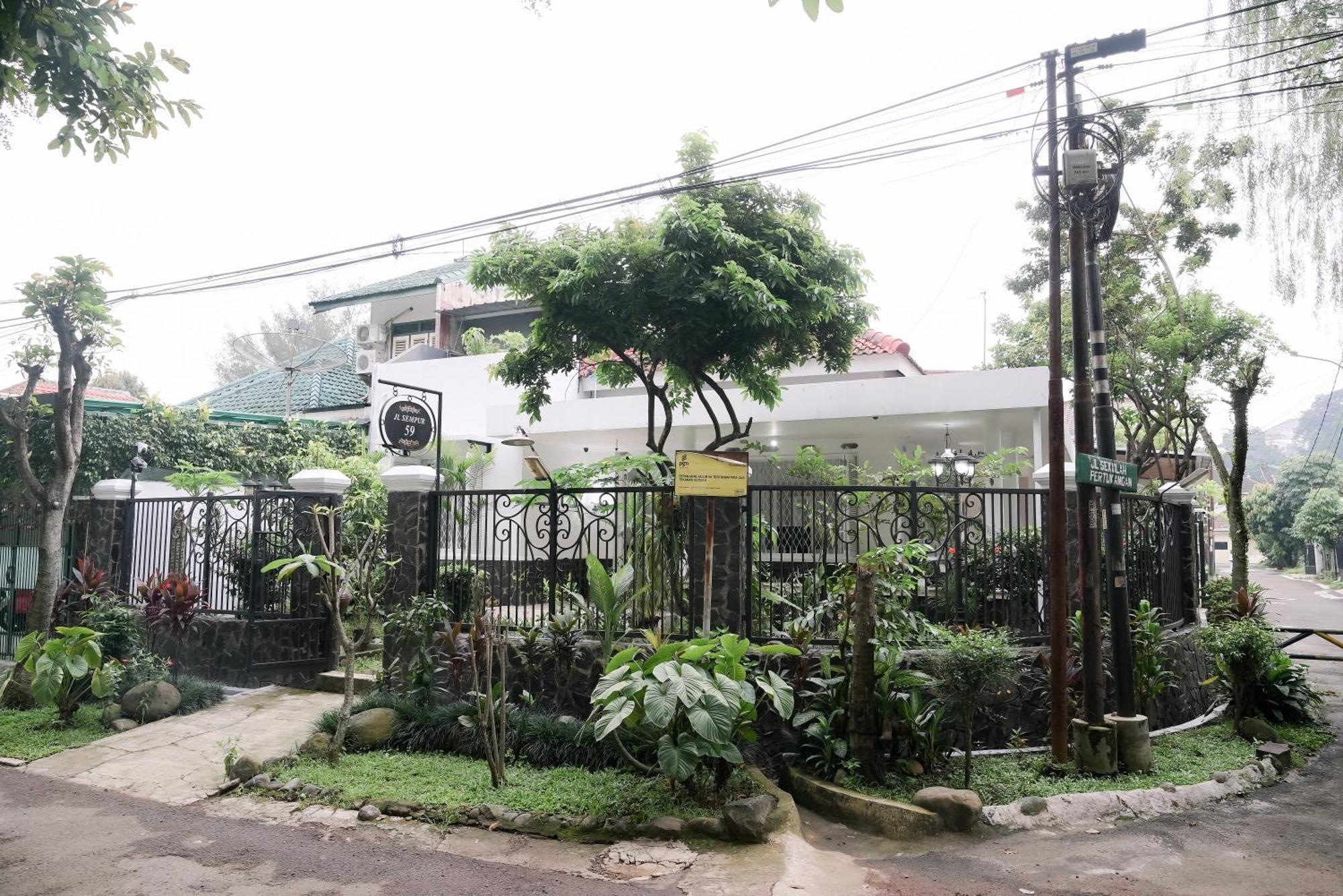 Kirana Guest House Bogor Exteriér fotografie