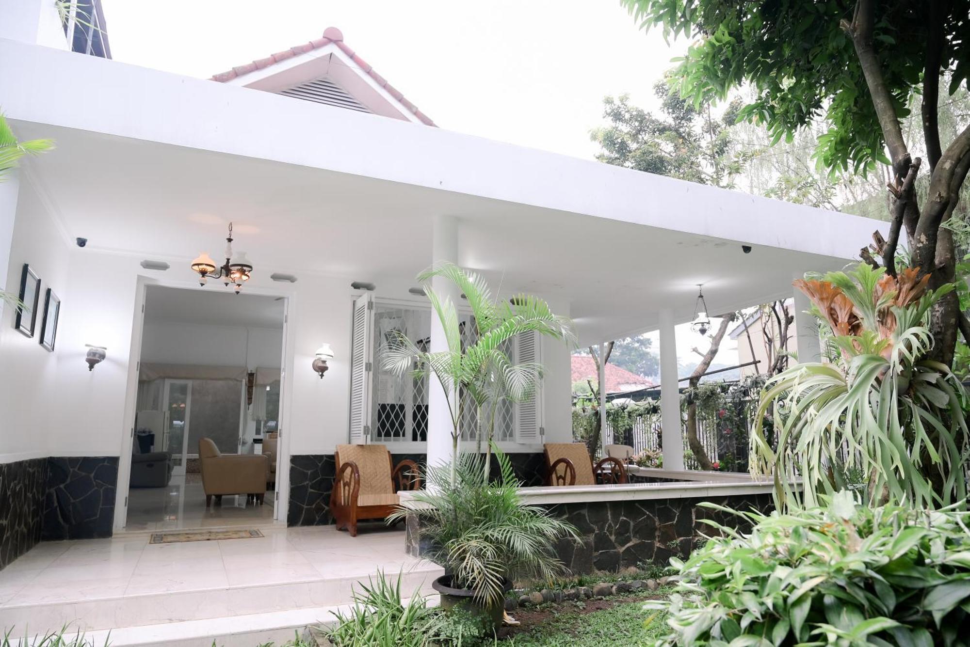 Kirana Guest House Bogor Exteriér fotografie